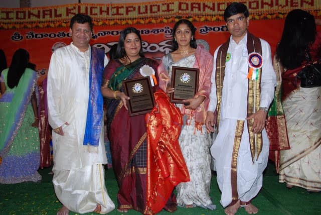 Dr Veena Murthy Vijay — award & honours